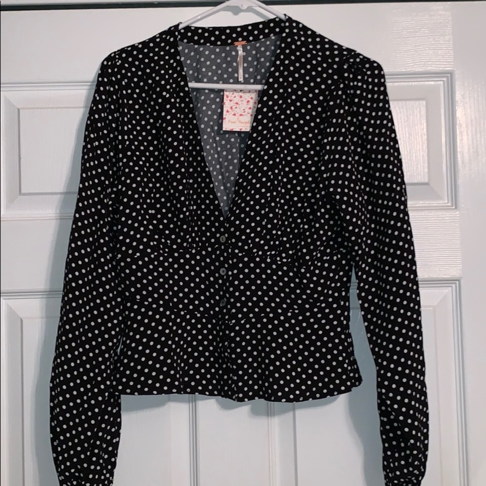 Adorable Free People plunge button down blouse